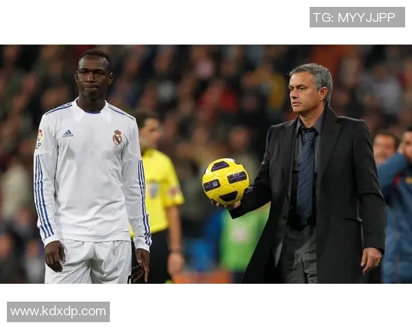 法国一号球星领衔球队备战新赛季 展望世界杯征程与个人突破